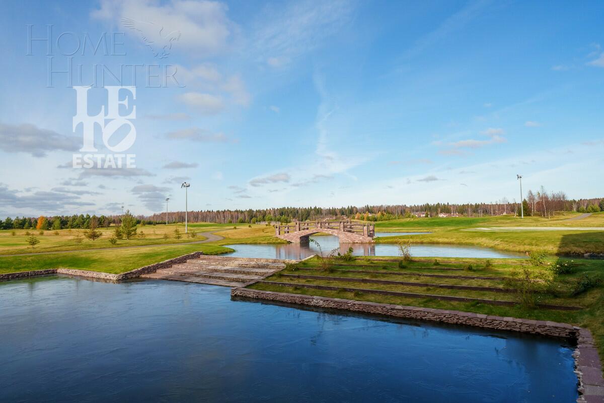 3-этажный коттедж 330 м² с отделкой