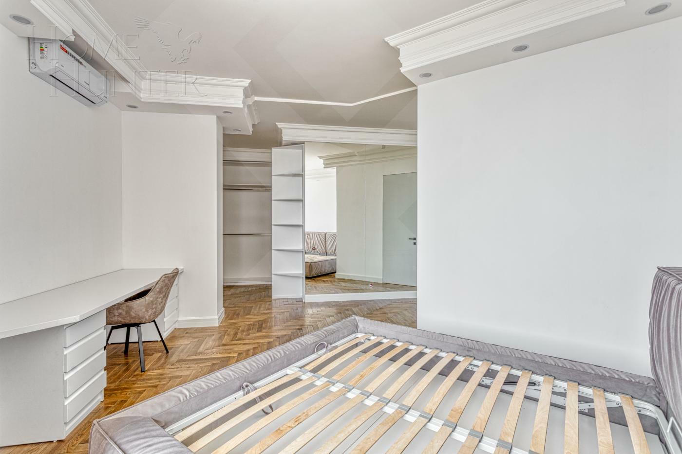 5-КОМН. КВАРТИРА С ОТДЕЛКОЙ 139 М² НА 32 ЭТАЖЕ