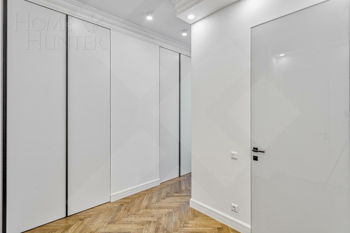 5-КОМН. КВАРТИРА С ОТДЕЛКОЙ 139 М² НА 32 ЭТАЖЕ