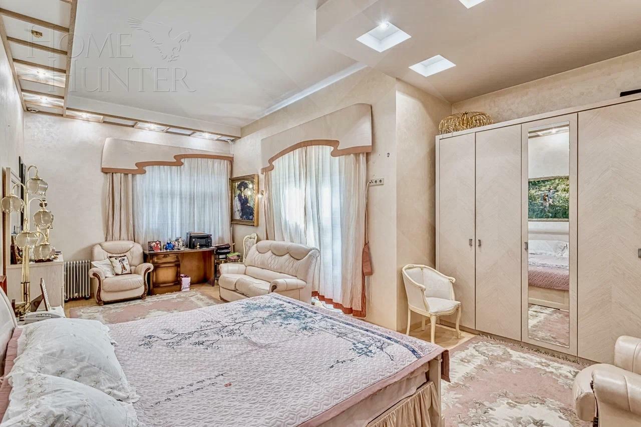 2-этажный коттедж 440.4 м² с отделкой