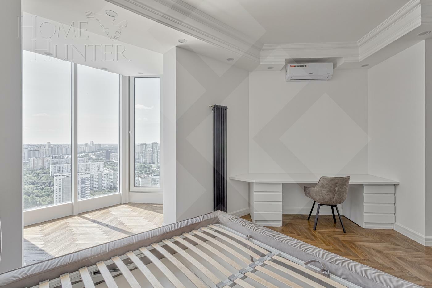 5-КОМН. КВАРТИРА С ОТДЕЛКОЙ 139 М² НА 32 ЭТАЖЕ