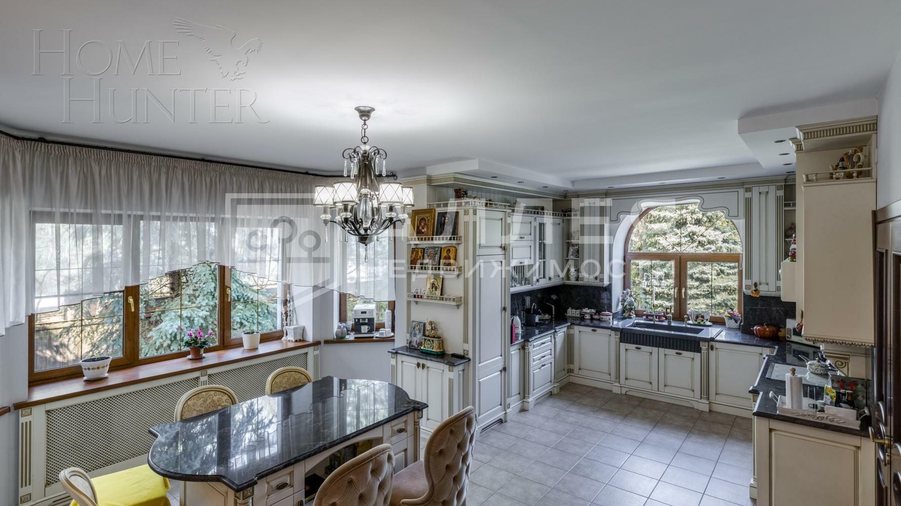 3-этажный коттедж 762 м² с отделкой