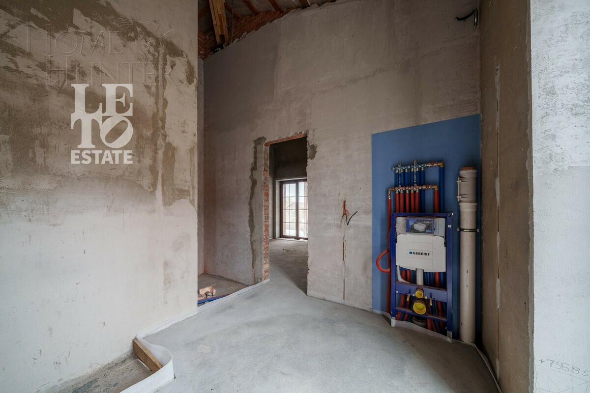 2-этажный коттедж 303 м² без отделки