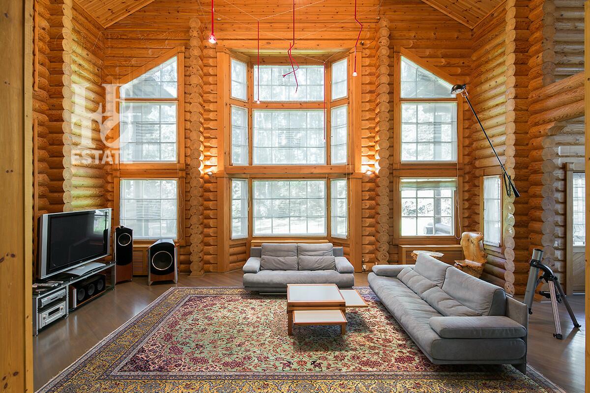 2-этажный коттедж 309 м² с отделкой