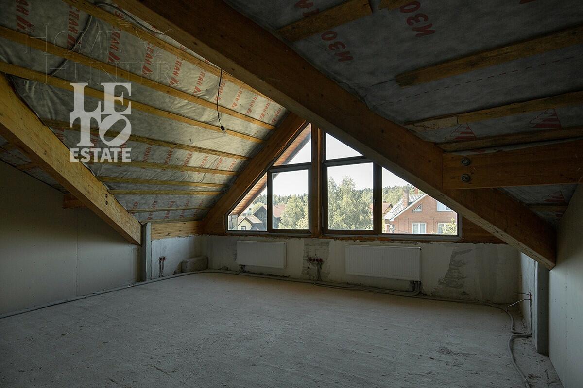 2-этажный коттедж 962.1 м² без отделки