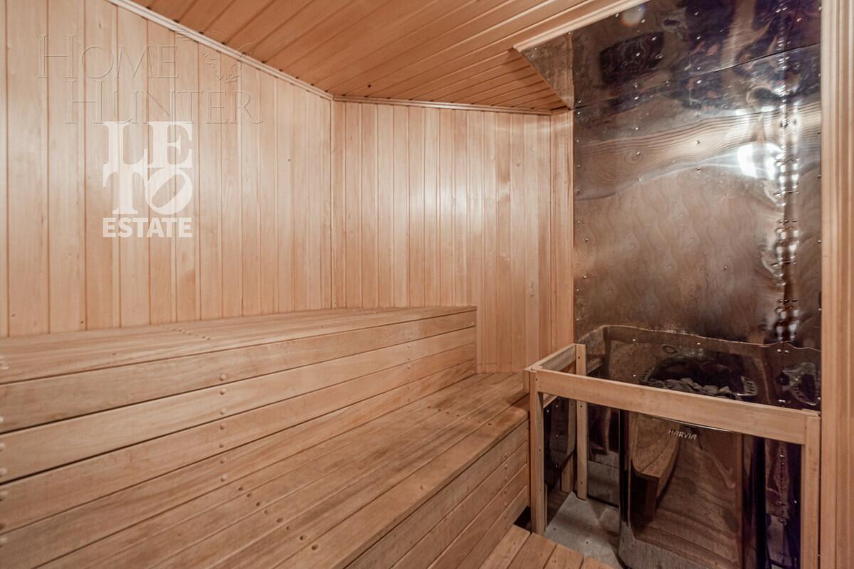 3-этажный коттедж 426 м² с отделкой