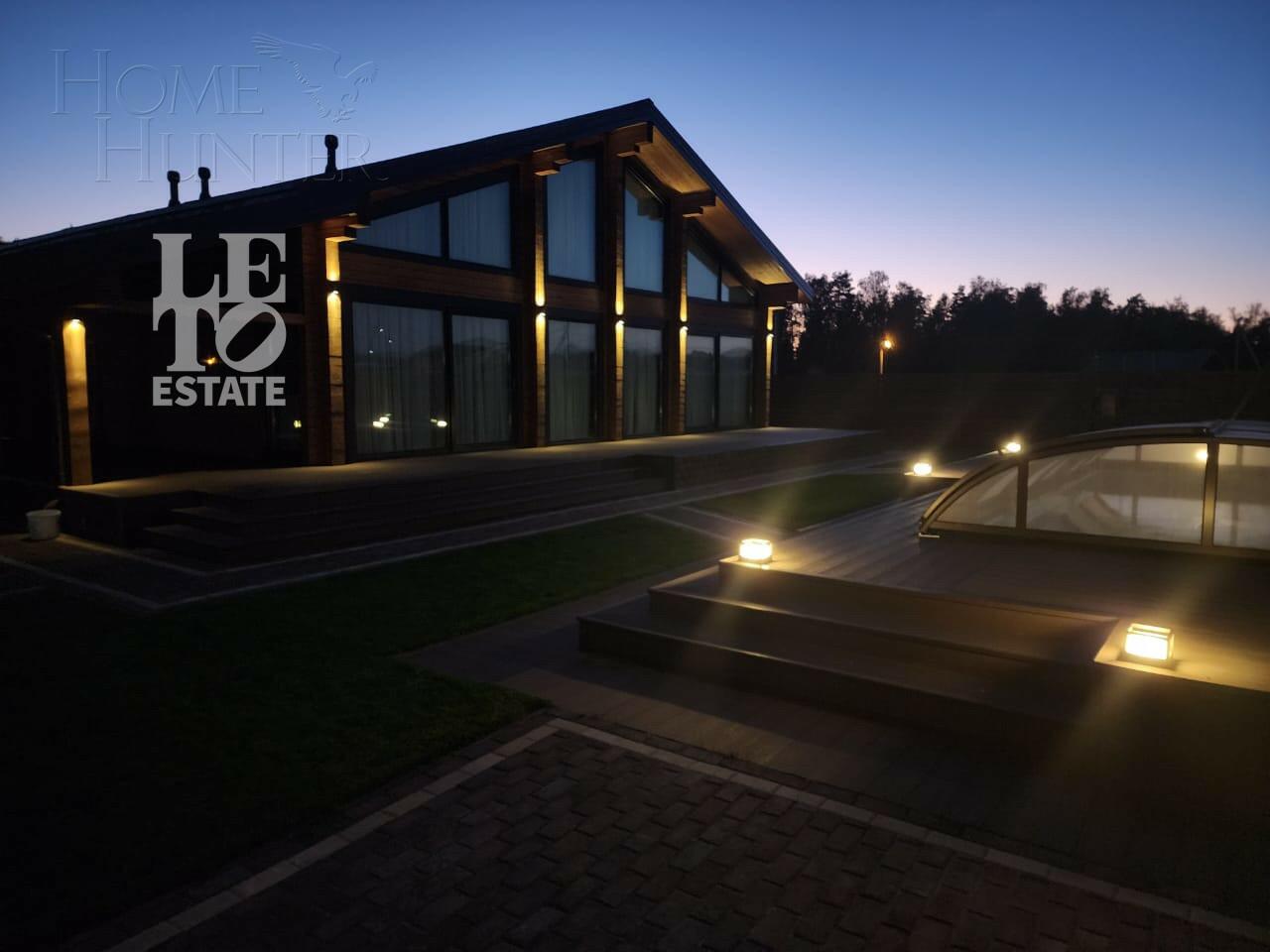 2-этажный коттедж 400 м² с отделкой