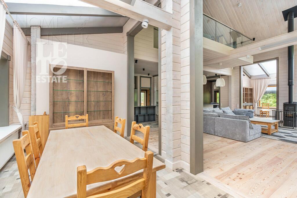 2-этажный коттедж 400 м² с отделкой