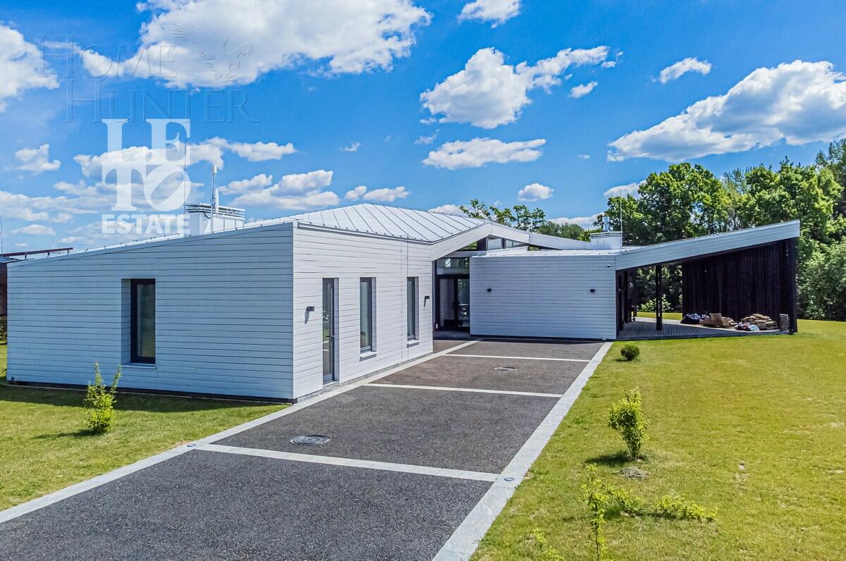 1-этажный коттедж 350 м² с отделкой