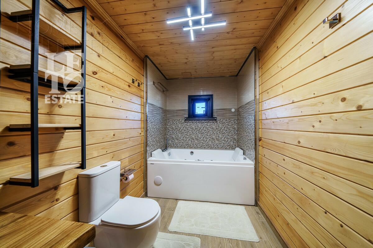 2-этажный коттедж 400 м² с отделкой