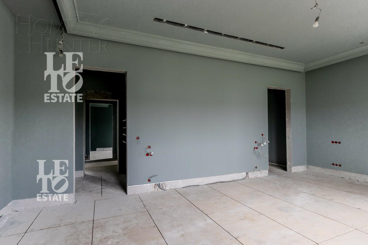 3-этажный коттедж 1 445 м² без отделки