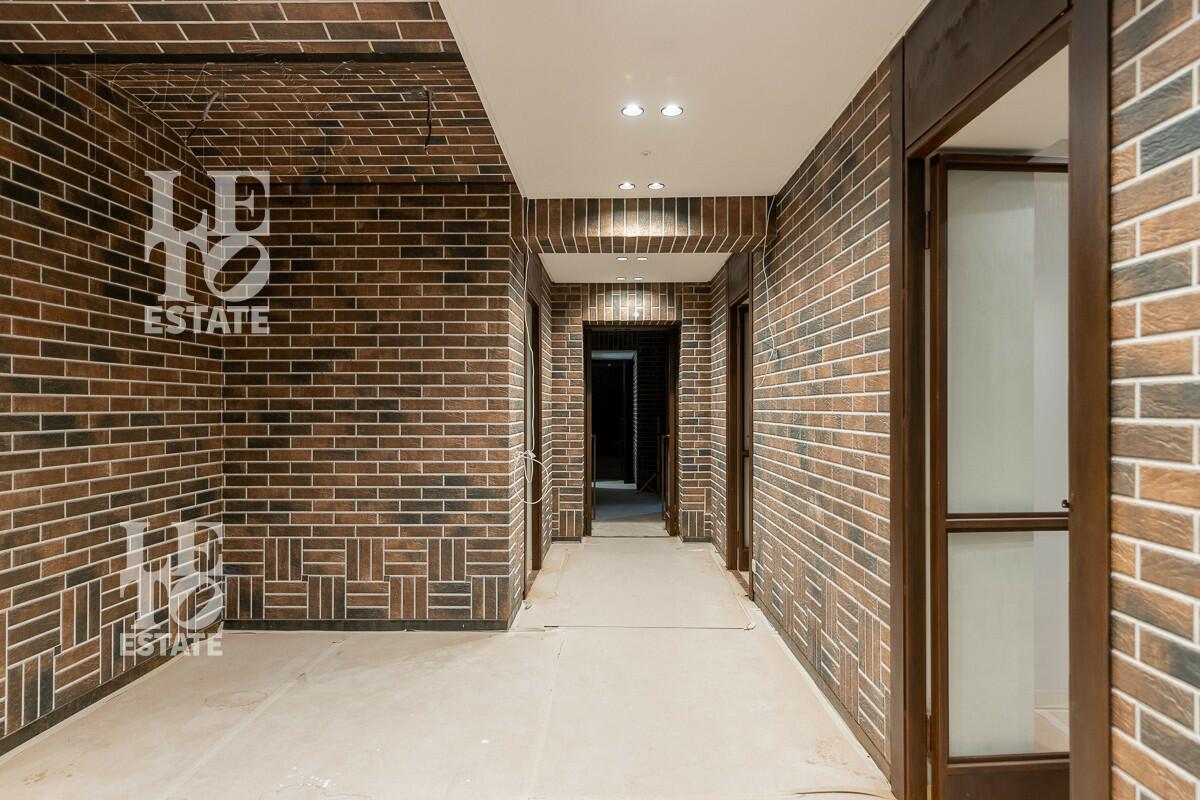 3-этажный коттедж 1 445 м² без отделки