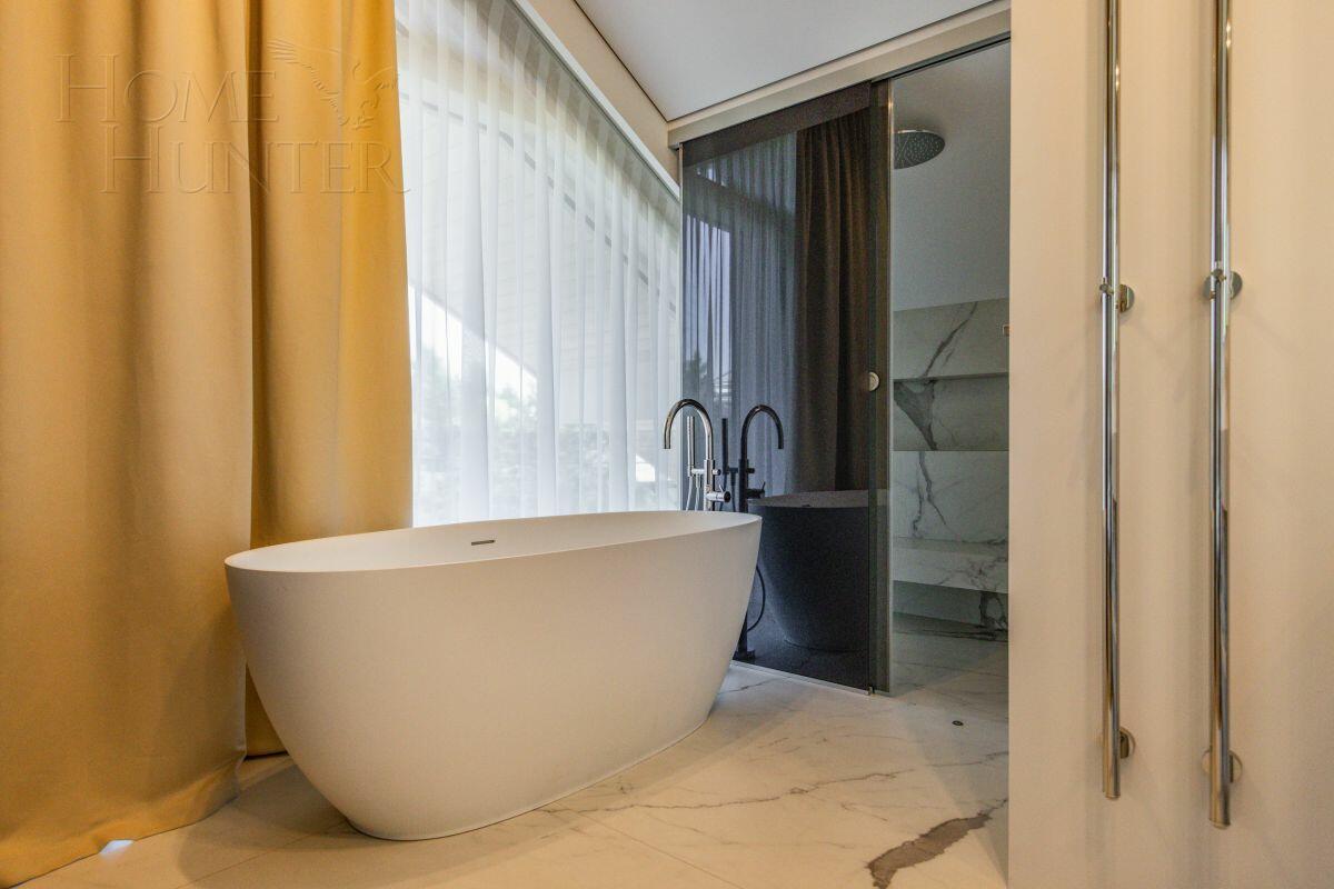 2-этажный коттедж 261 м² с отделкой