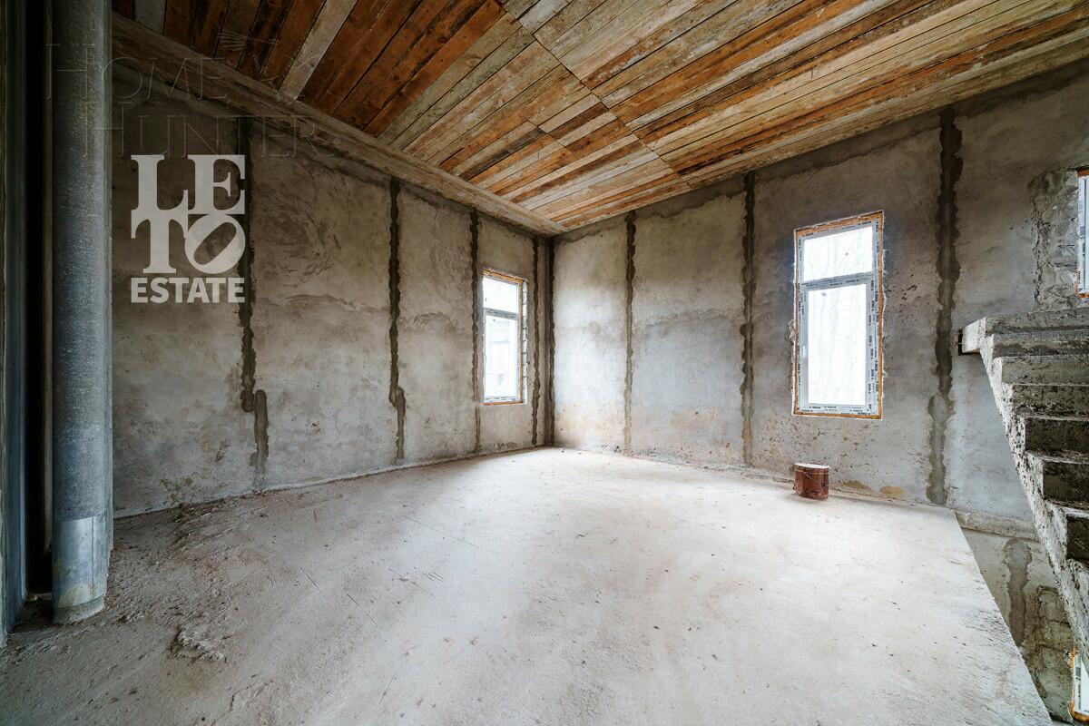 2-этажный коттедж 500 м² без отделки