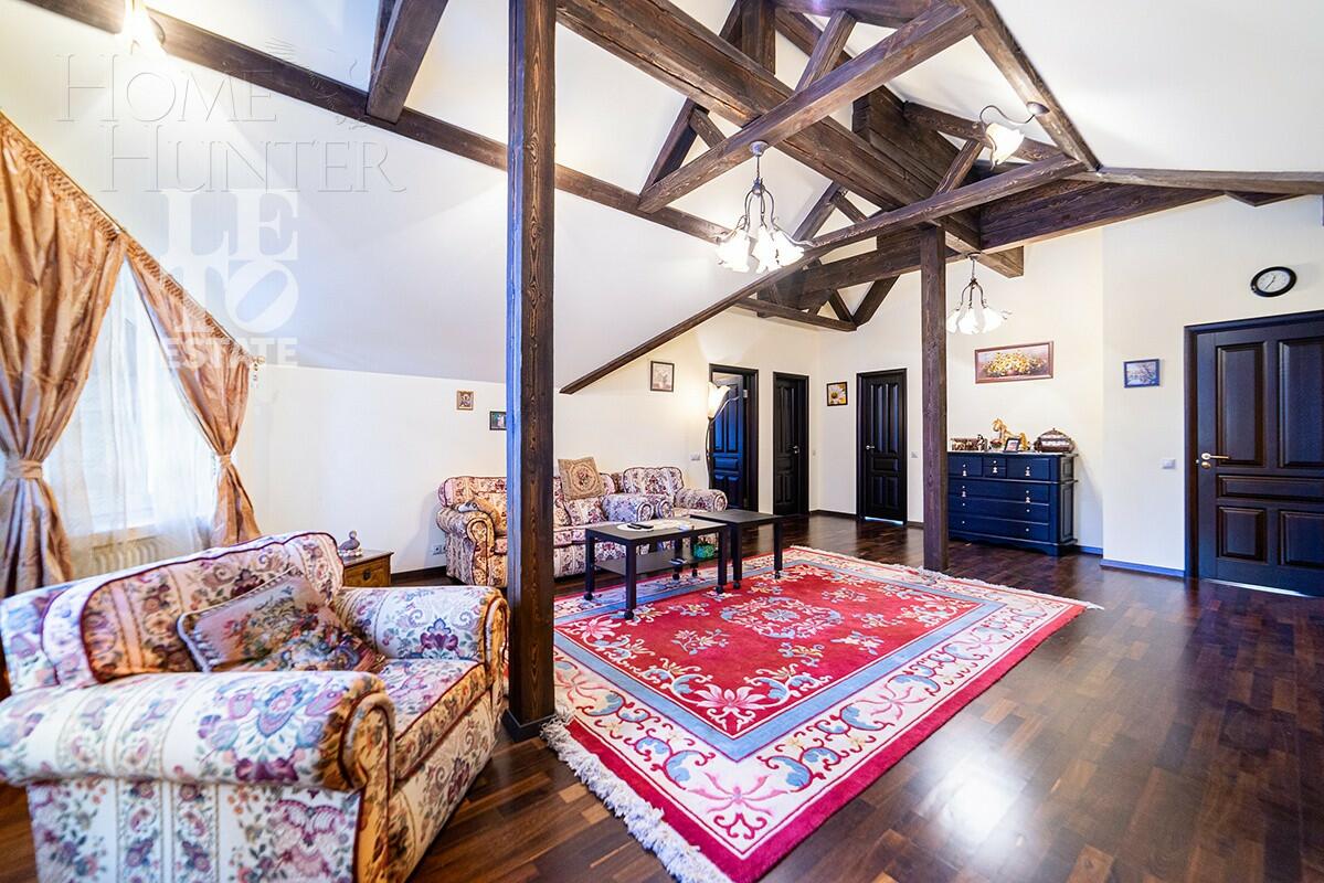 3-этажный коттедж 490 м² с отделкой