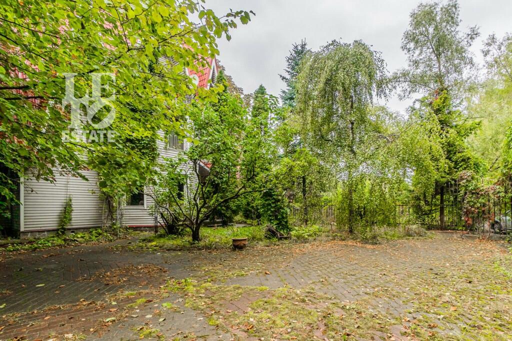 3-этажный коттедж 150 м² с отделкой