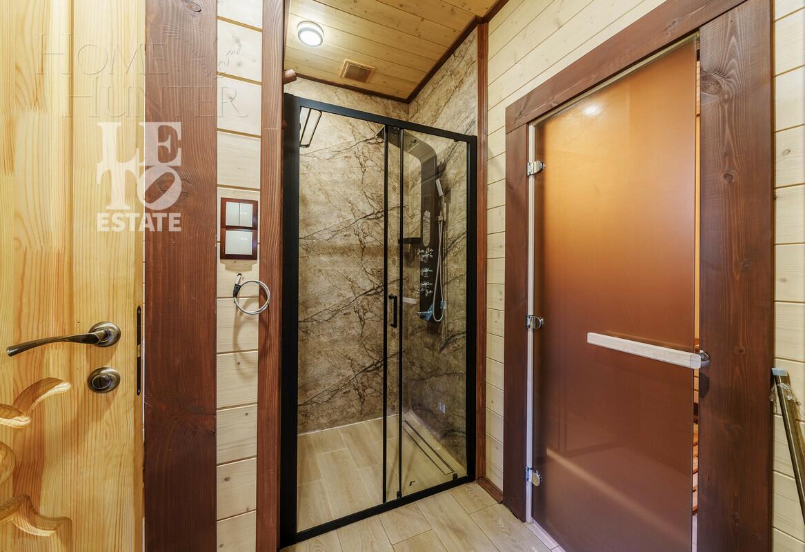 2-этажный коттедж 400 м² с отделкой