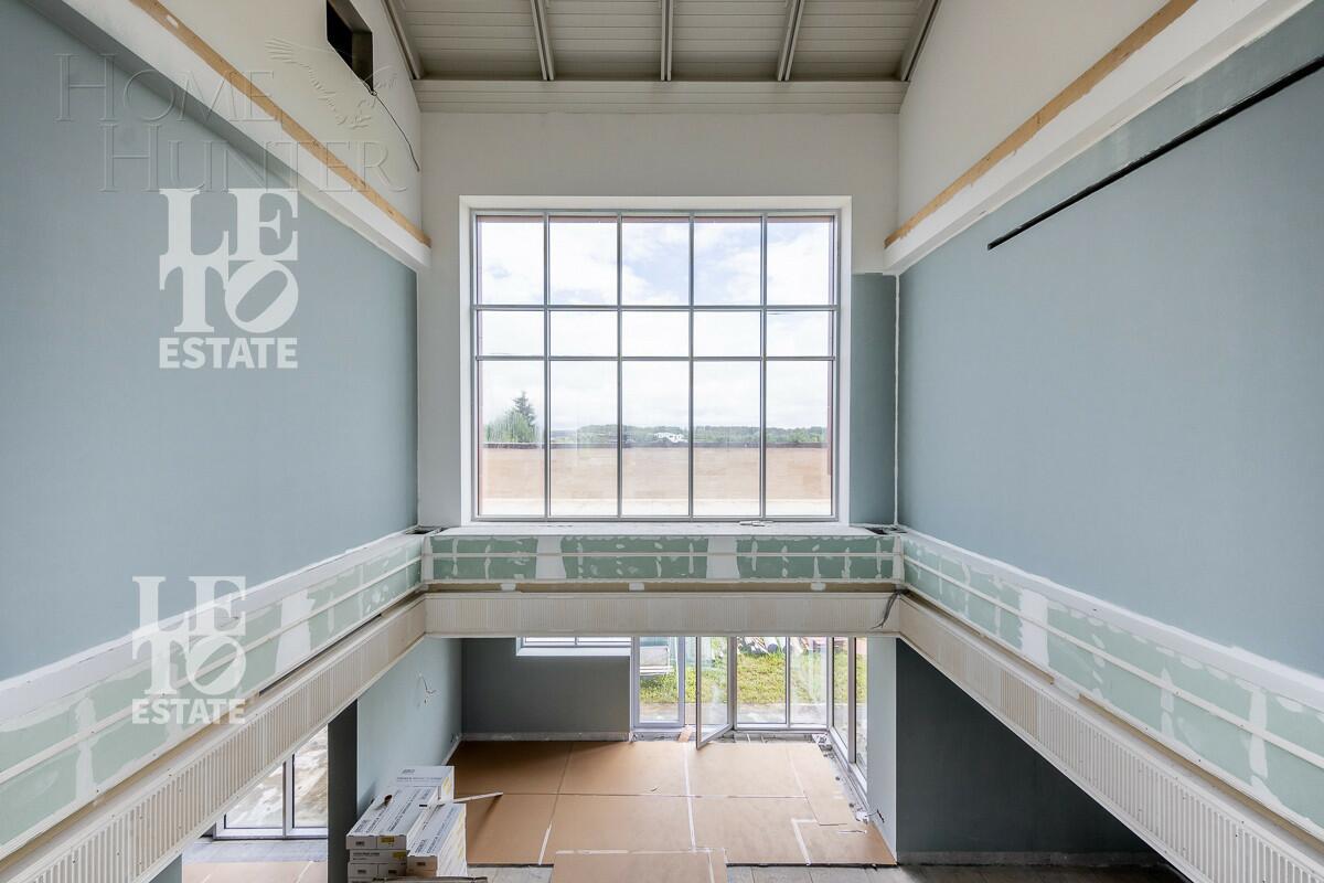 3-этажный коттедж 1 445 м² без отделки