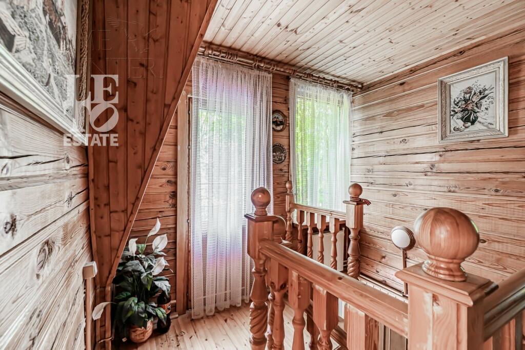 3-этажный коттедж 150 м² с отделкой