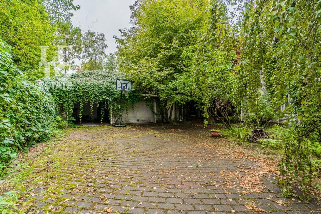 3-этажный коттедж 150 м² с отделкой