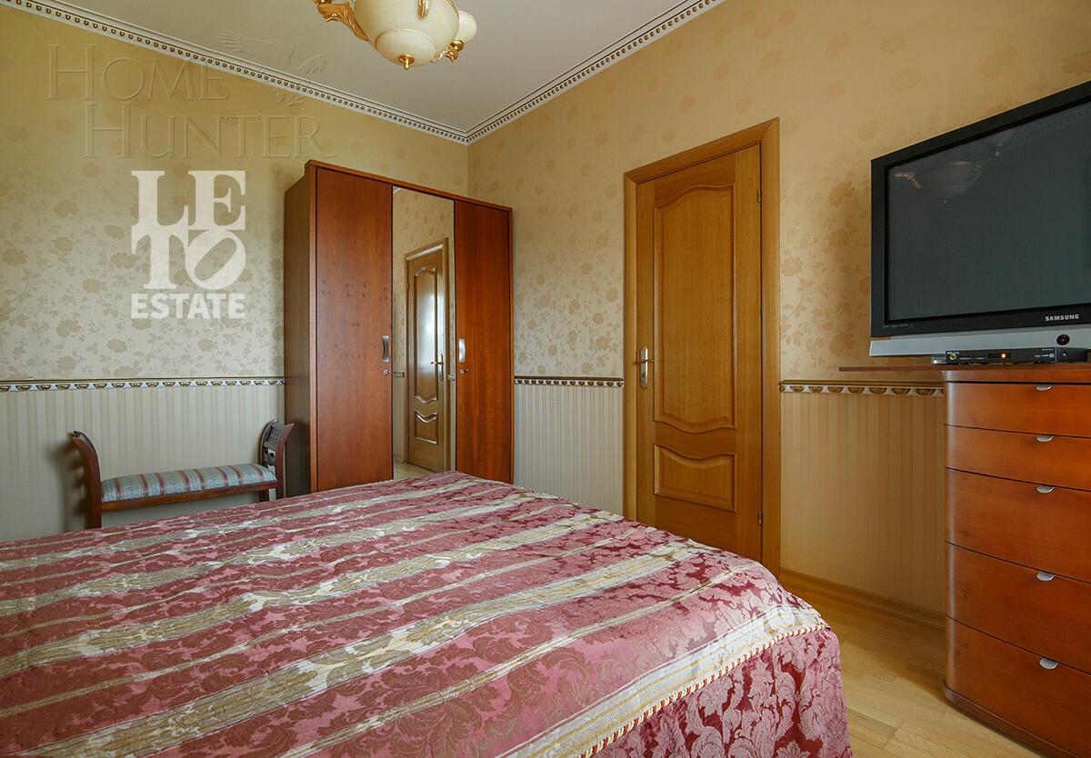 3-этажный коттедж 406 м² с отделкой