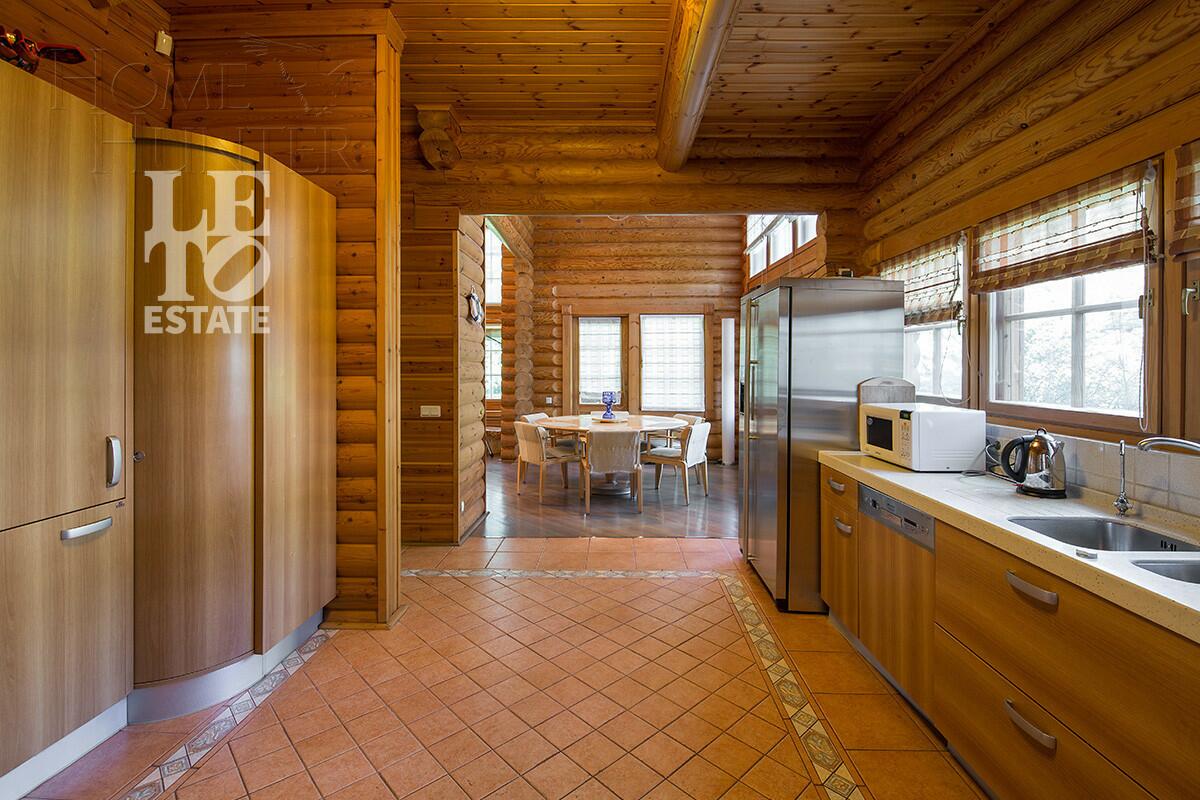 2-этажный коттедж 309 м² с отделкой