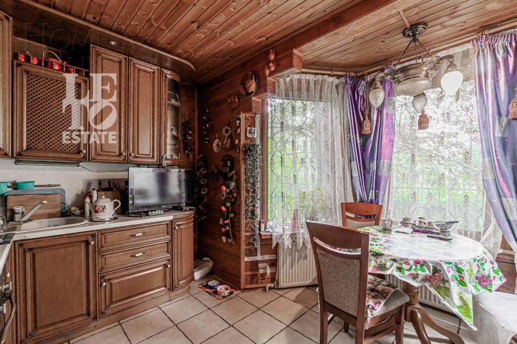 3-этажный коттедж 150 м² с отделкой
