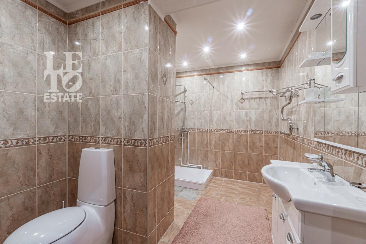 3-этажный коттедж 426 м² с отделкой