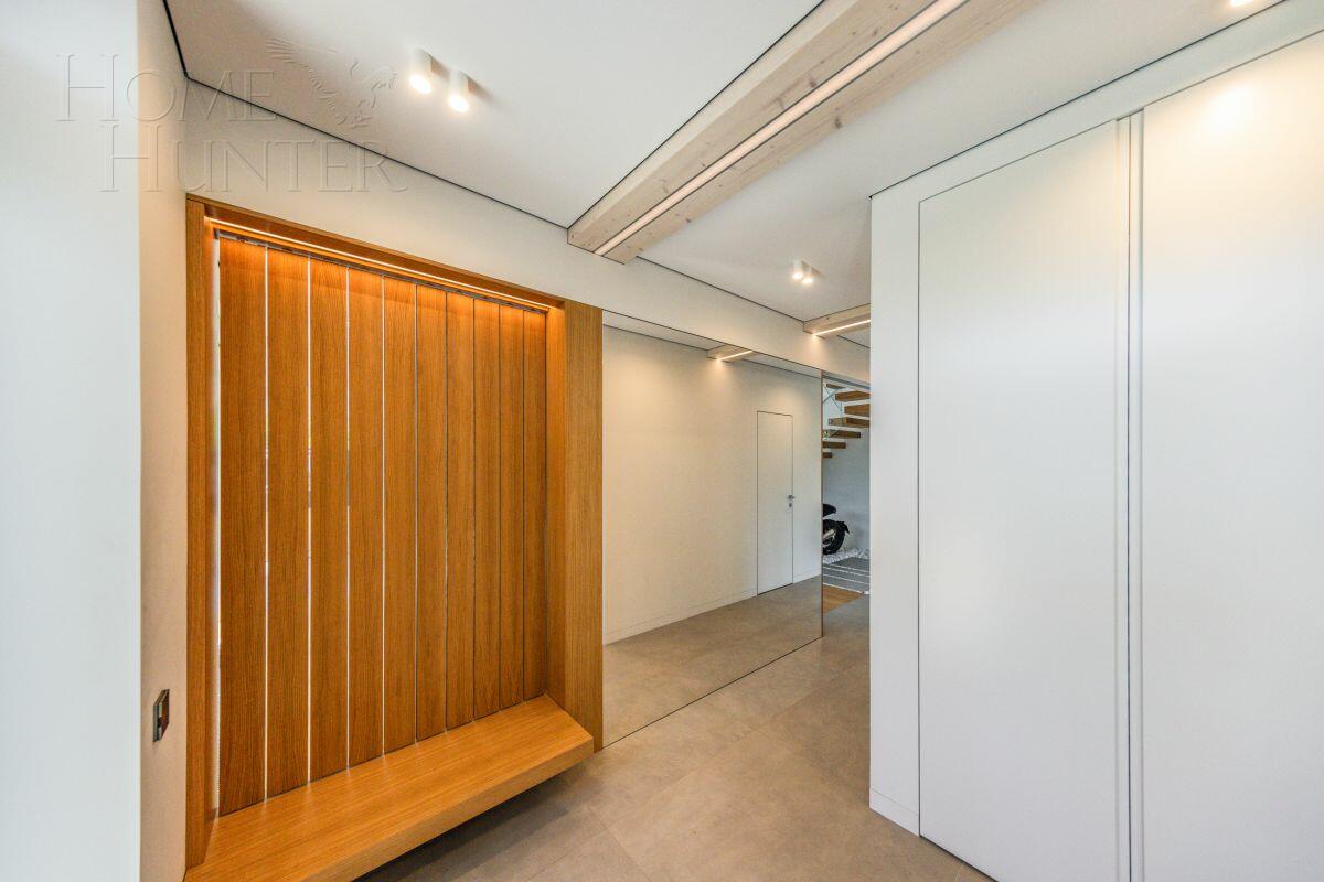 2-этажный коттедж 261 м² с отделкой