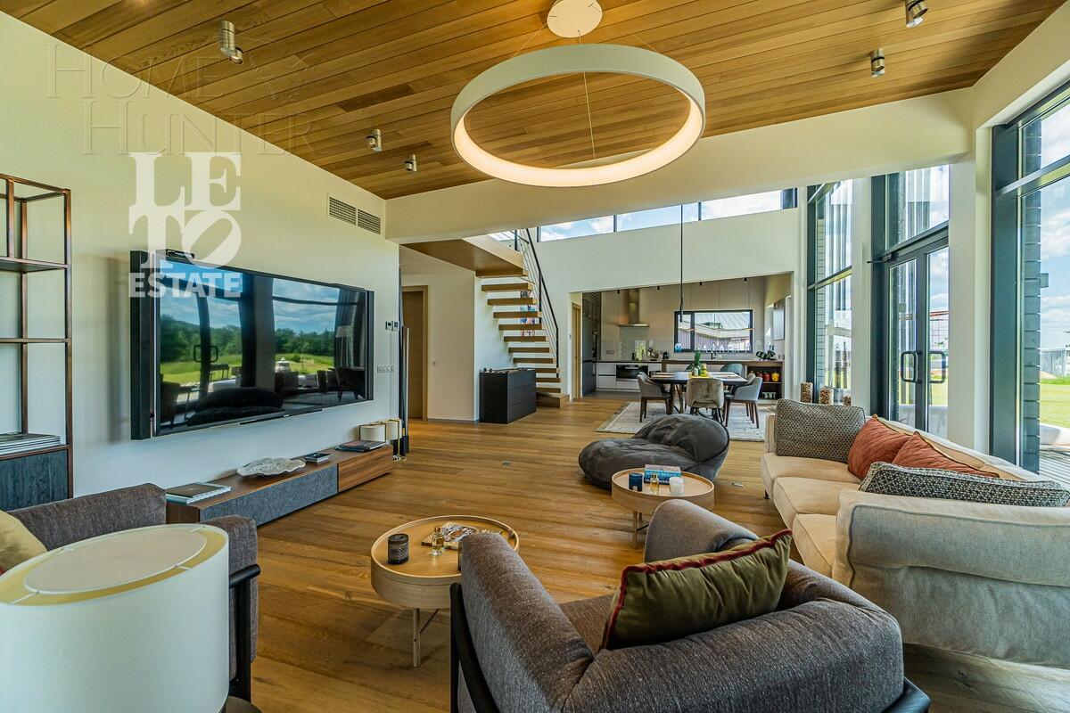 1-этажный коттедж 350 м² с отделкой