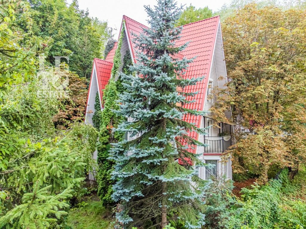 3-этажный коттедж 150 м² с отделкой