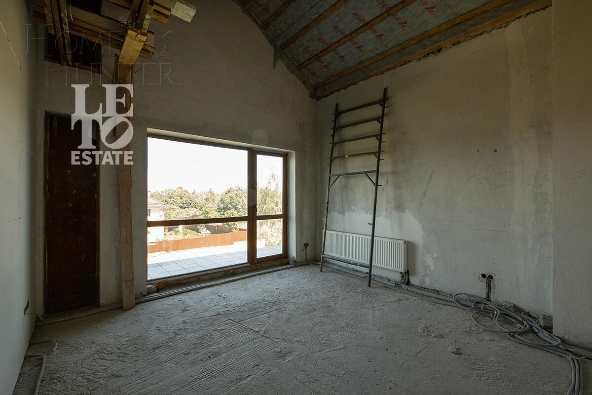 2-этажный коттедж 962.1 м² без отделки