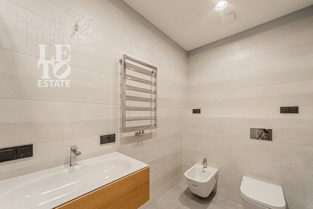 2-этажный коттедж 294 м² с отделкой