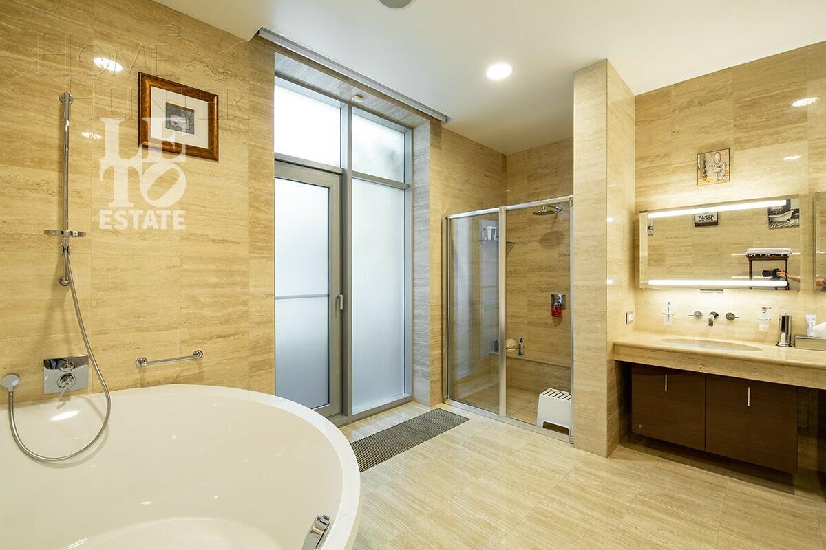 1-этажный коттедж 650 м² с отделкой