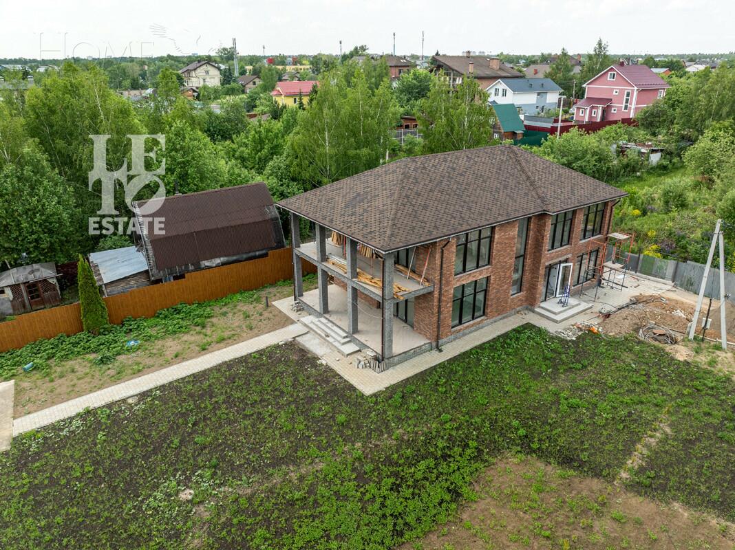 2-этажный коттедж 406.4 м² без отделки