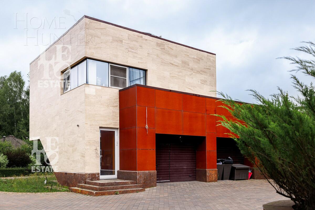 3-этажный коттедж 1 445 м² без отделки