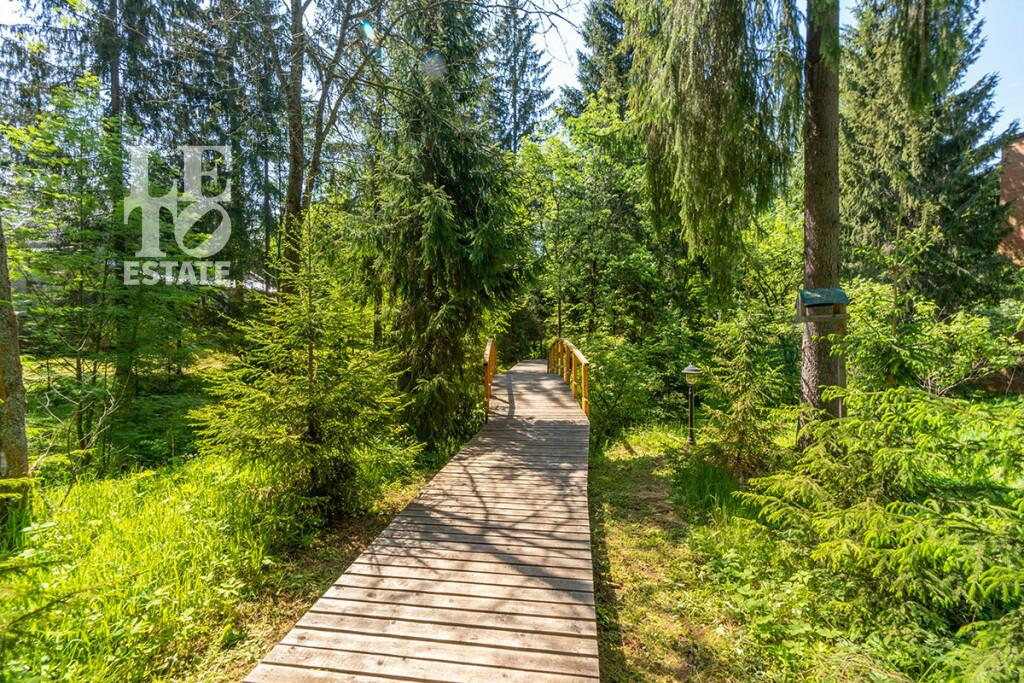 2-этажный коттедж 500 м² с отделкой