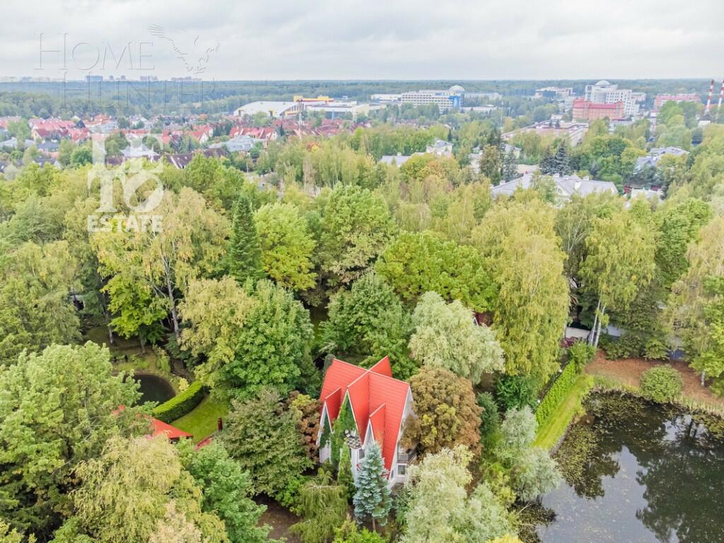 3-этажный коттедж 150 м² с отделкой