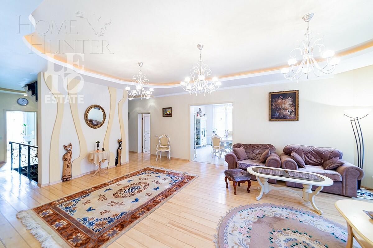 3-этажный коттедж 490 м² с отделкой