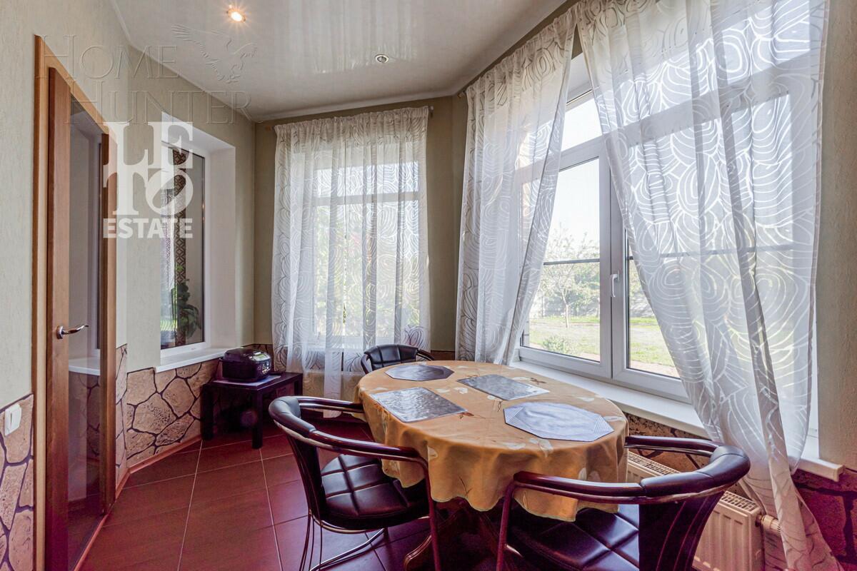 3-этажный коттедж 426 м² с отделкой