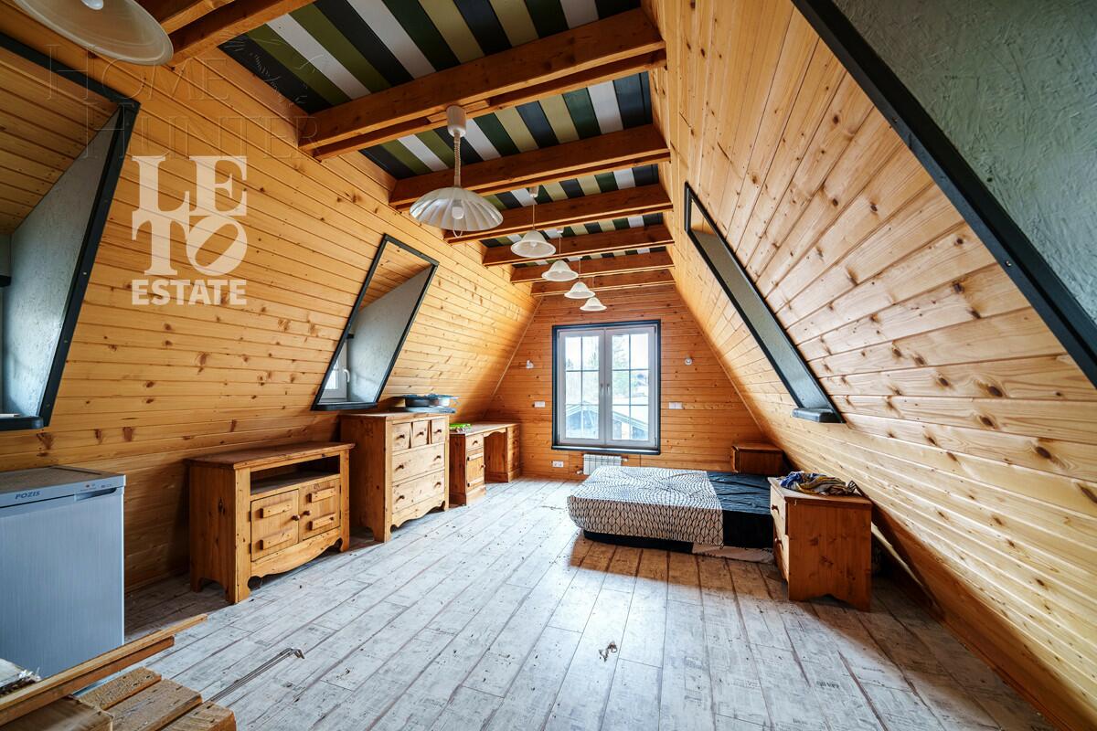 3-этажный коттедж 2 270 м² без отделки