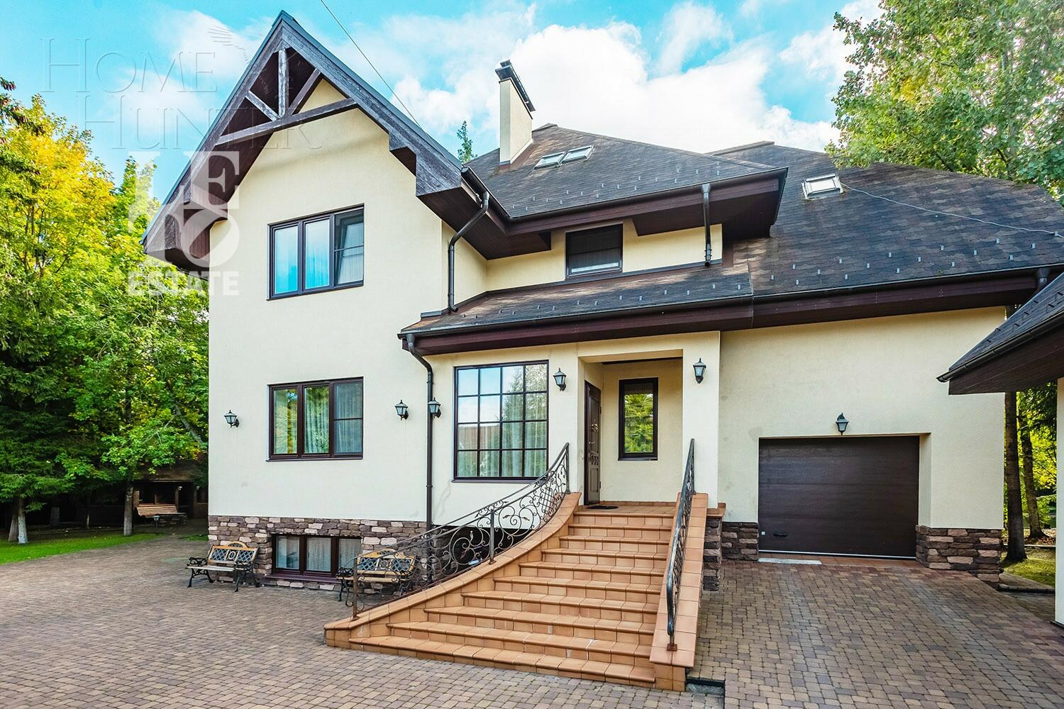 2-этажный коттедж 650 м² с отделкой