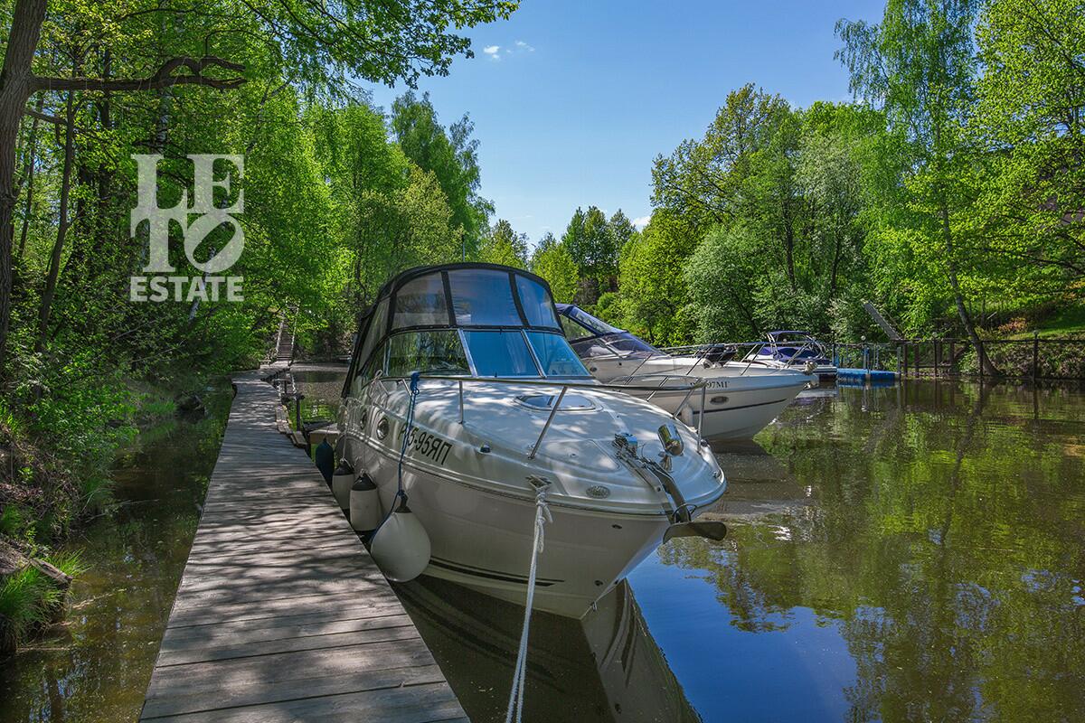 2-этажный коттедж 650 м² без отделки