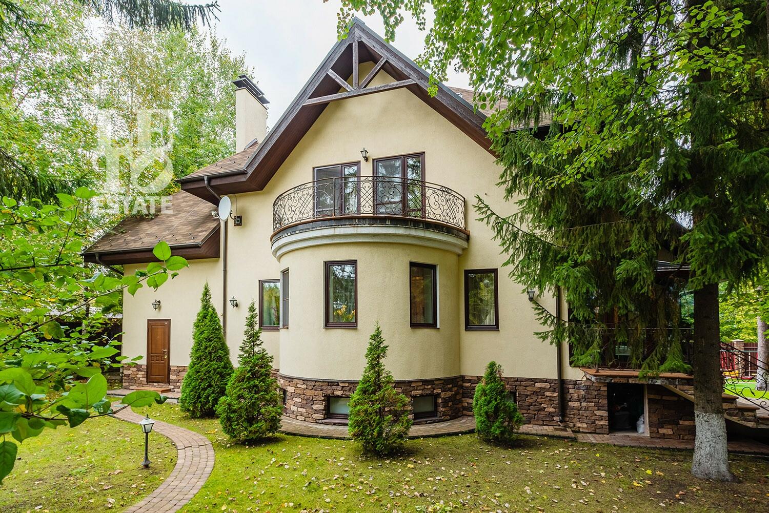 2-этажный коттедж 650 м² с отделкой