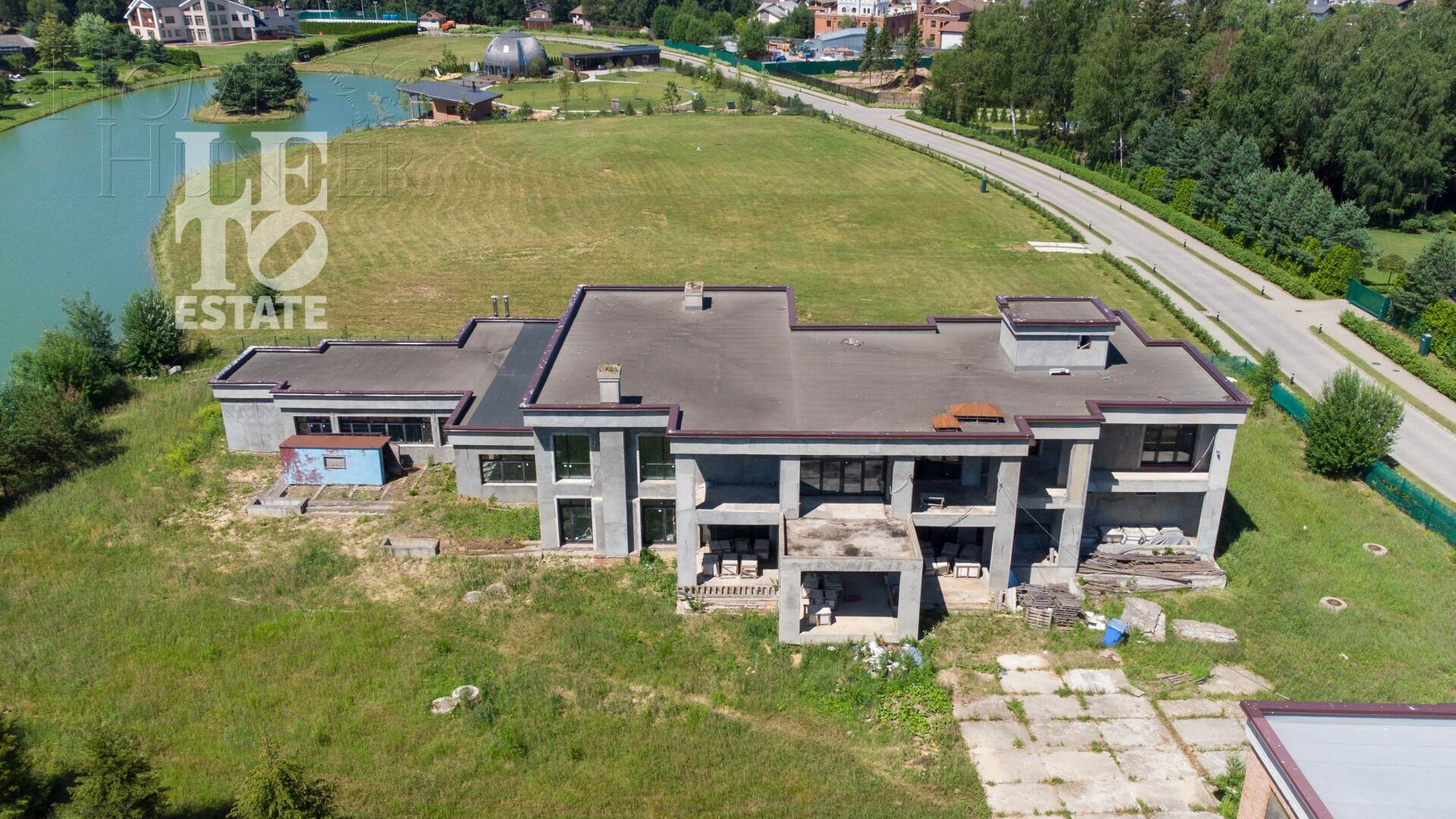 2-этажный коттедж 1 000 м² без отделки