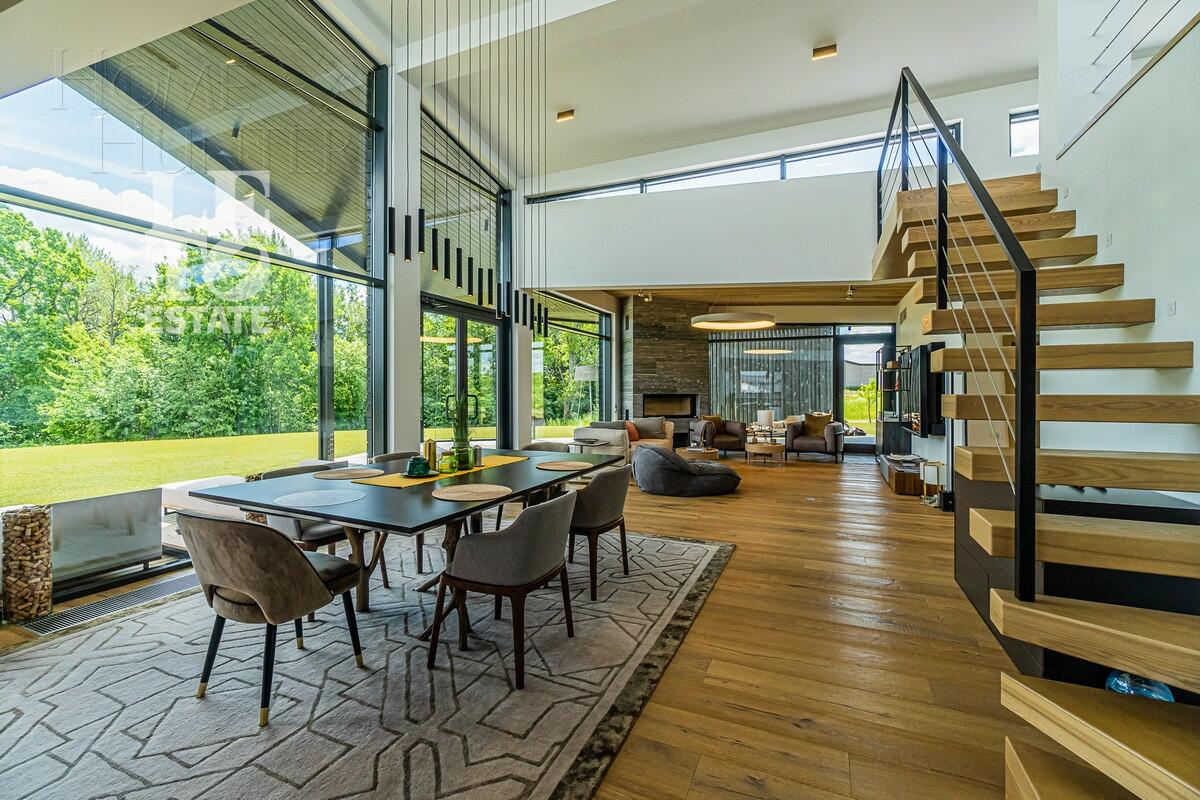 1-этажный коттедж 350 м² с отделкой