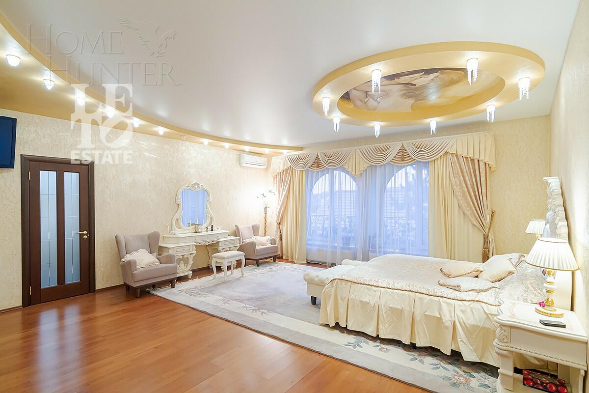 2-этажный коттедж 550 м² с отделкой