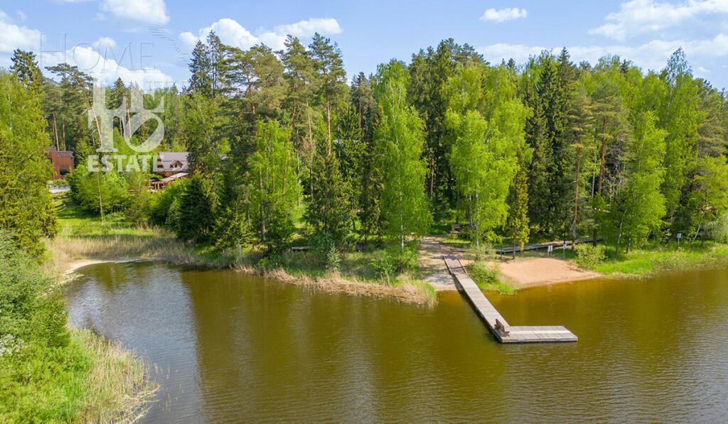 2-этажный коттедж 400 м² с отделкой