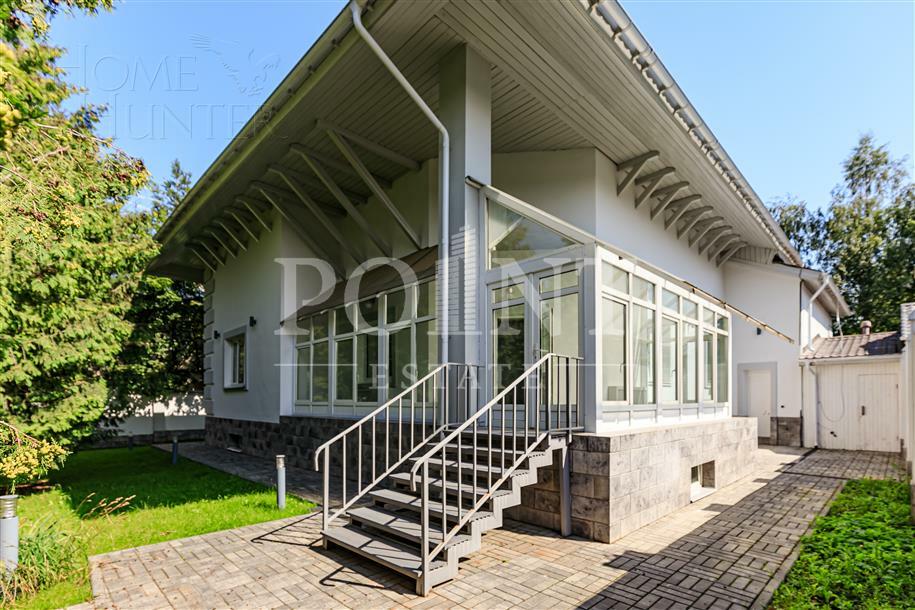 2-этажный коттедж 738 м² с отделкой