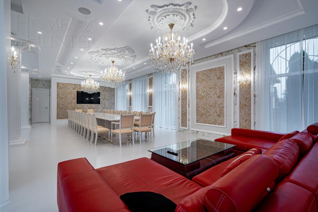 3-этажный коттедж 1 532 м² без отделки